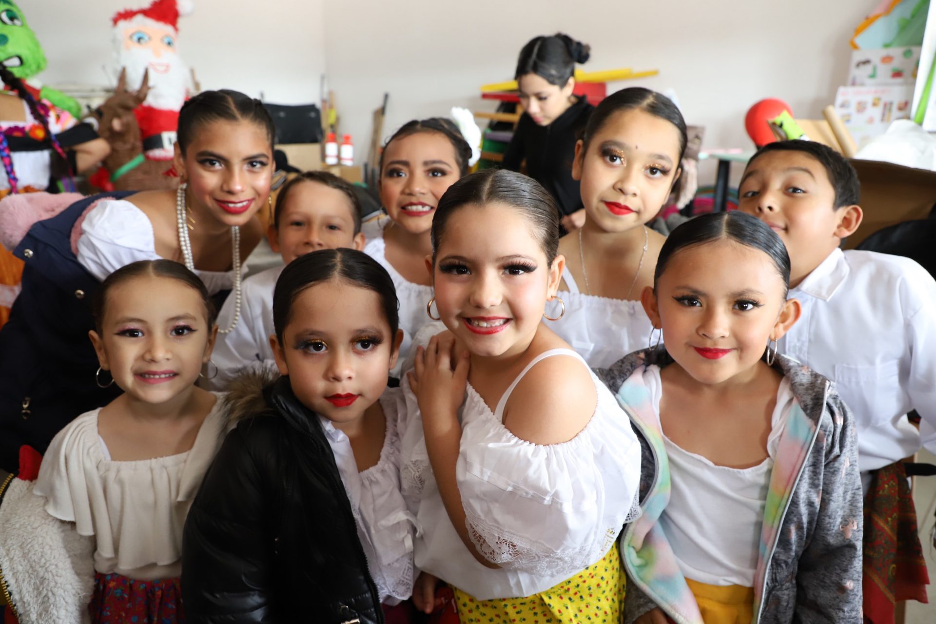 88TALLERES-FINALES-DEL-CENTRO-COMUNITARIO