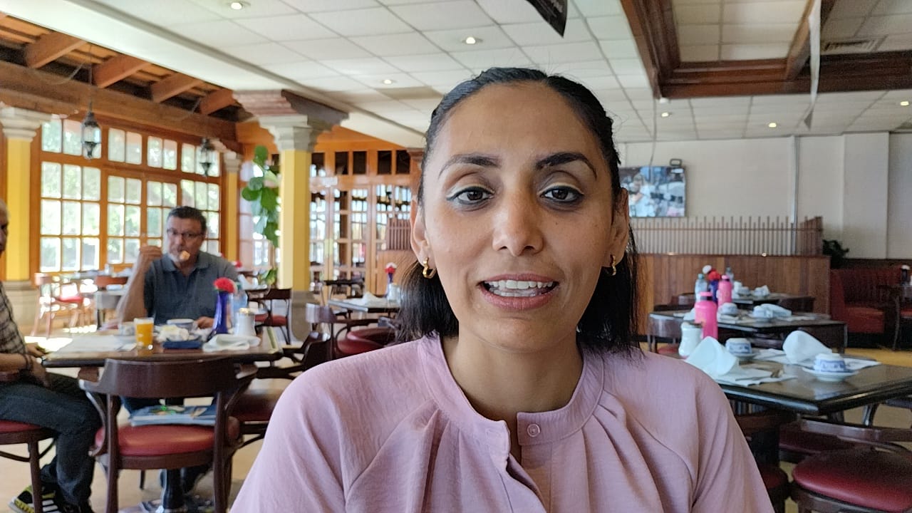 dbc6949f-824b-4d2b-b311-cf9753303983