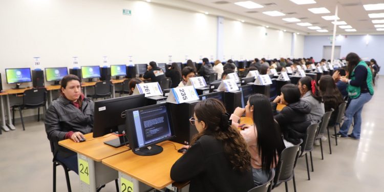 13_14_56_EXAMEN_DE_ADMISION5_750x375