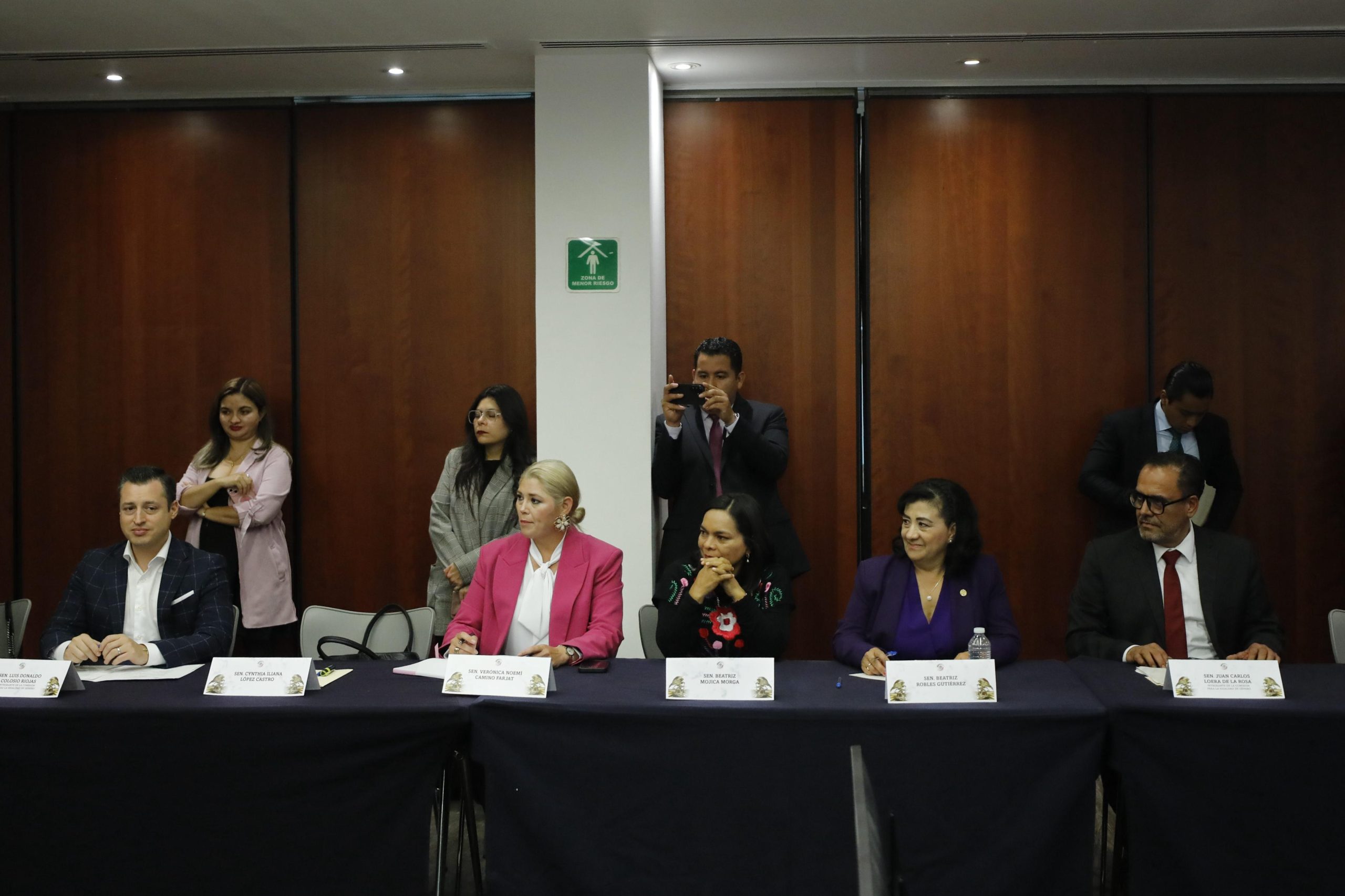 681c0756-8db6-4795-8ef2-a2bc67f894fd