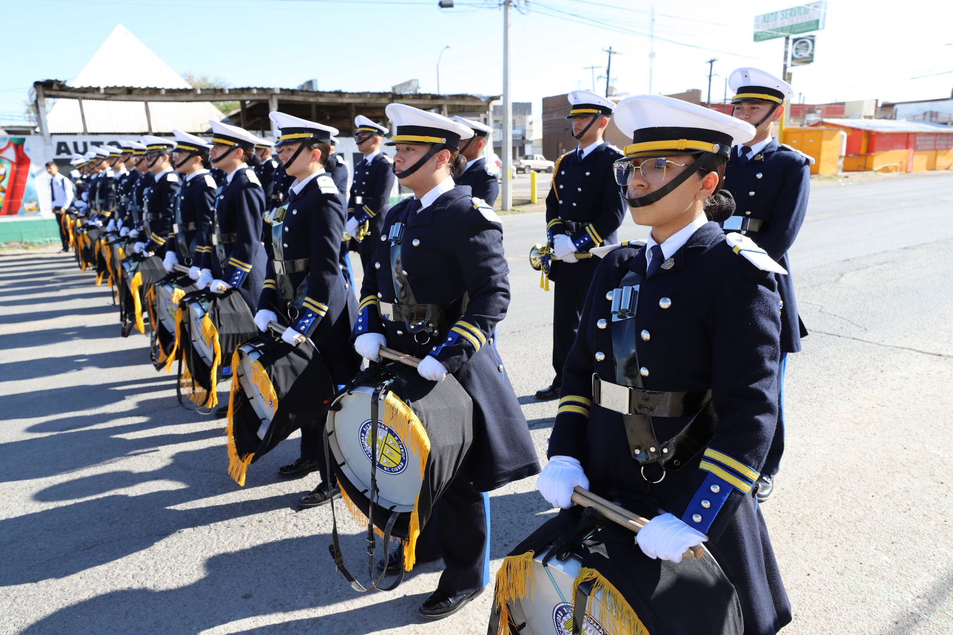 HONORES-A-LA-BANDERA-Y-DESFILE22