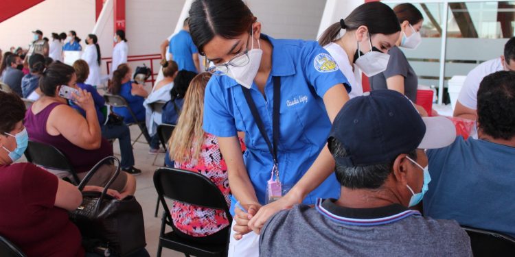 16_02_43_VACUNACION_50_Y_MAS4_750x375