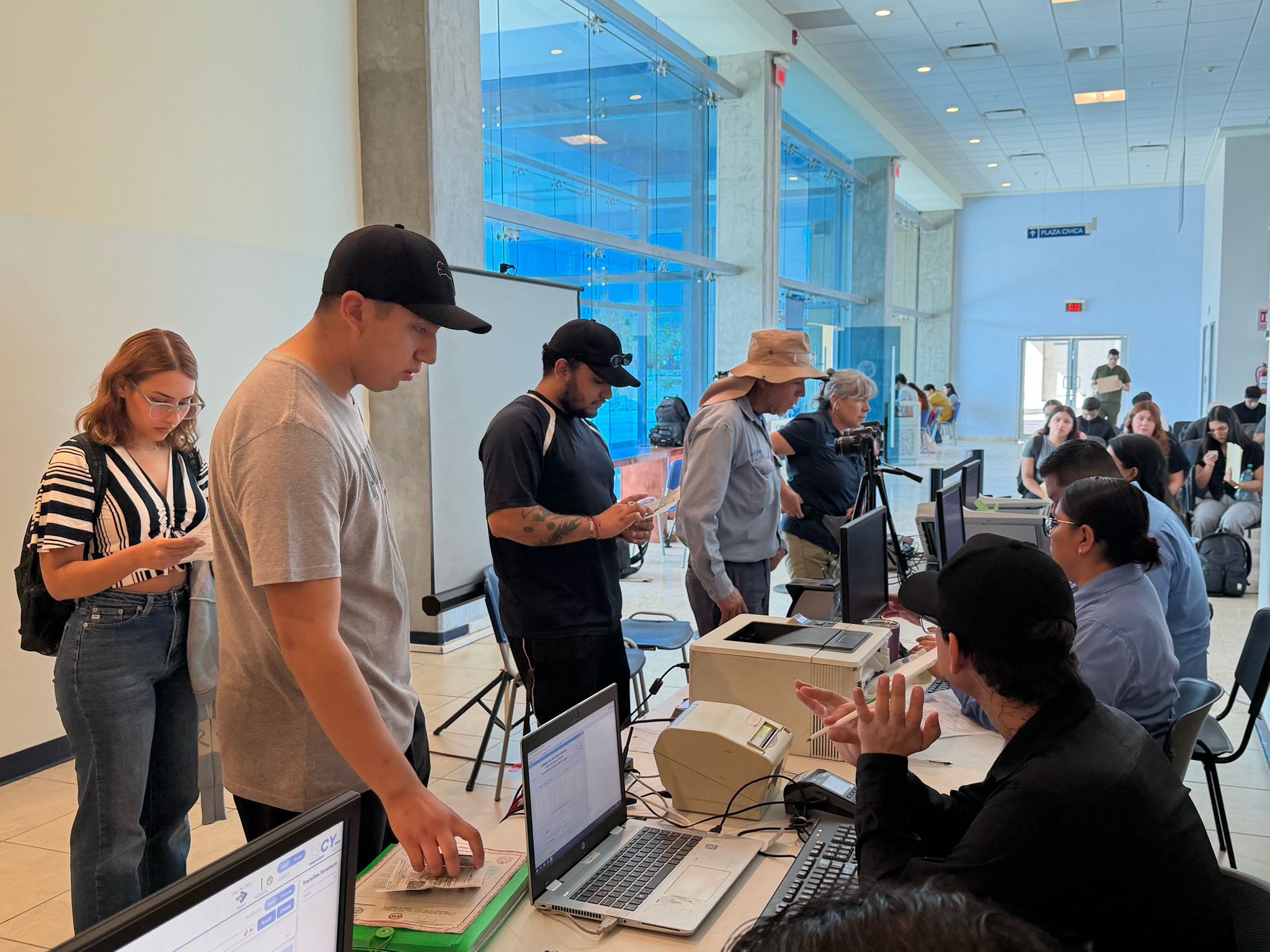 e0052f83-6e63-417a-a8e3-5ec0f0bd1903