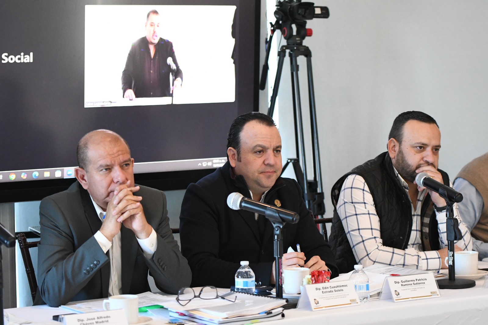 d01a8c93-ad98-4ca9-8a09-6c476fa0141a