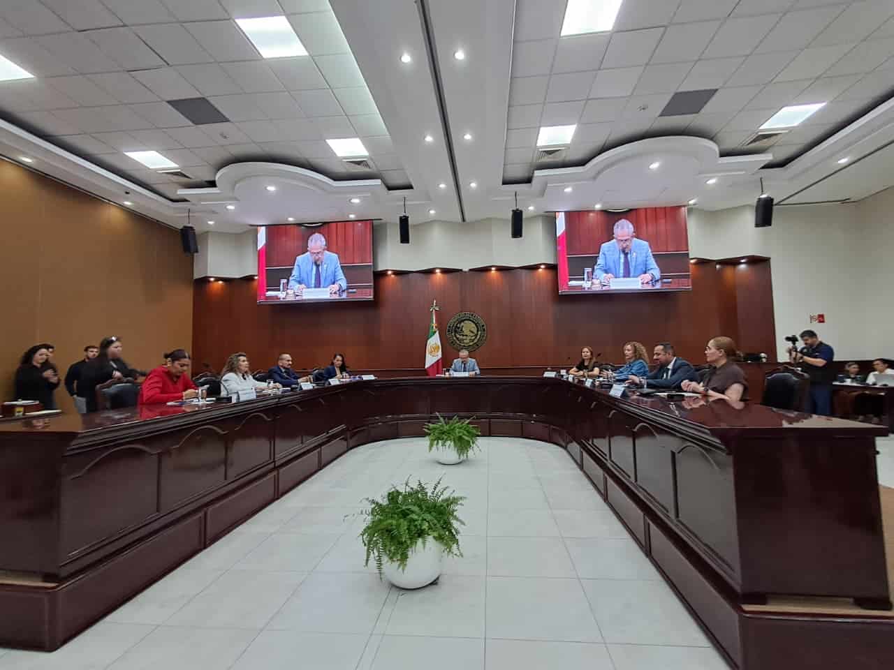 congreso-de-sinaloa-convoca-a-sesion-extraordinaria-para-nombrar-gobernador-interino-bdc9ba93
